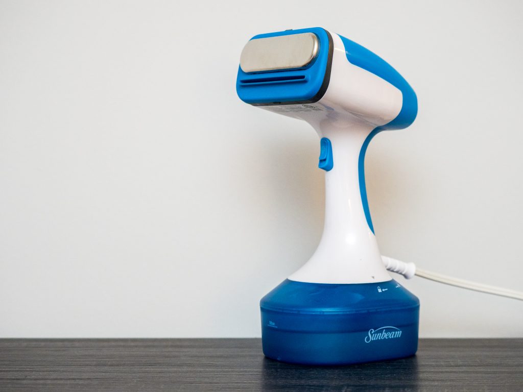 Travel Clothes Steamers Are About to Trend Again (2026 Prediction)