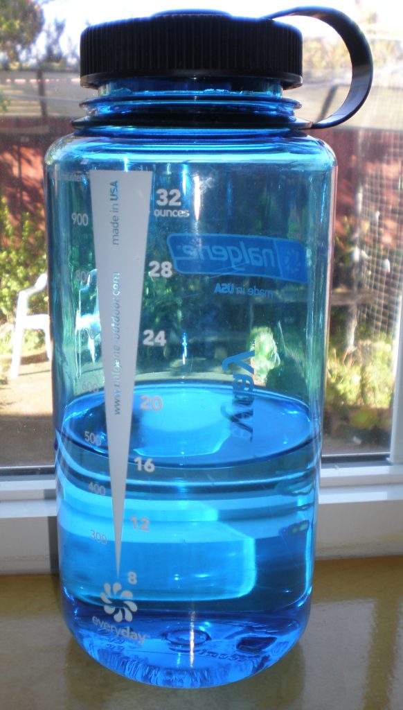 Nalgene Wide Mouth 32 oz Review (2026): The No-Drama Water Bottle That Still Earns Its Space