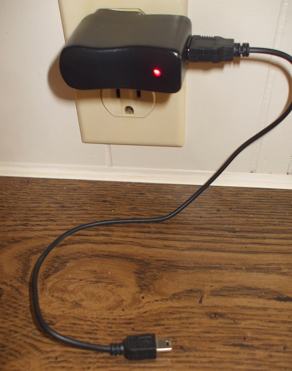 USB wall charger with integrated USB ports